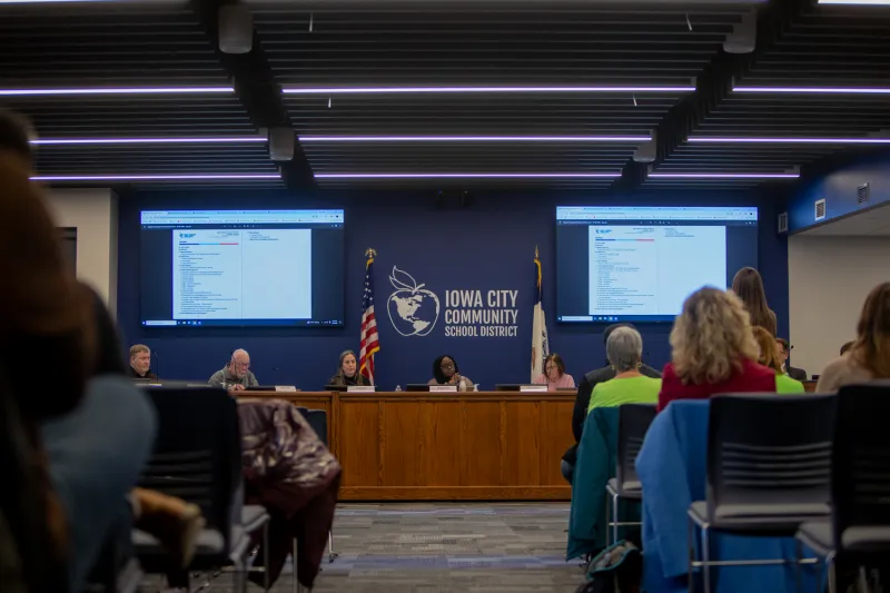 DITV: How the Iowa City Community School Board has Responded to the Financial Crisis