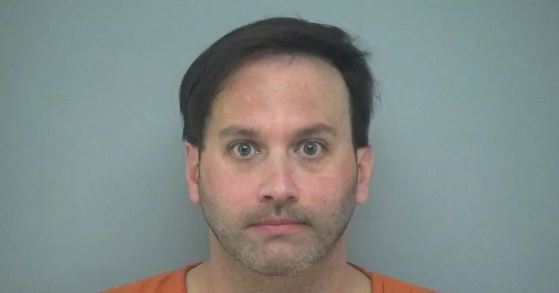 Former Grundy Center man pleads to nude photos of children