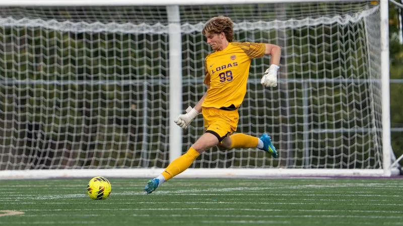Fireng's Second-Half Goal Lifts Duhawks Past Carroll, 1-0