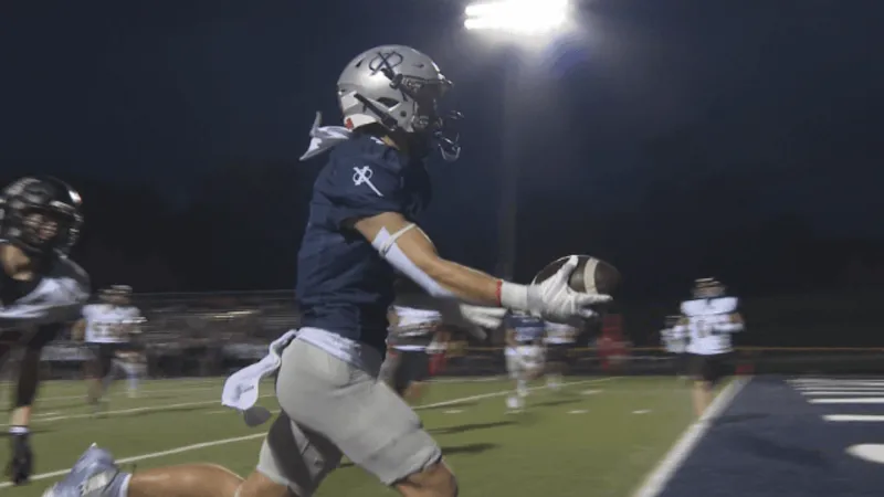 EIOT: 4A #1 Xavier rolls to Homecoming win over Williamsburg
