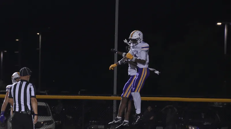 EIOT: #4 Johnston leans on run game against #5 Iowa City Liberty in 42-6 victory