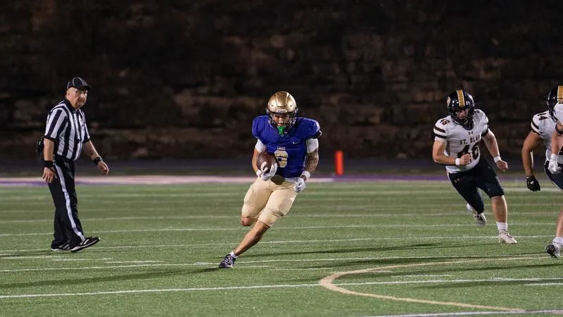 Football Routes UNM, 49-13