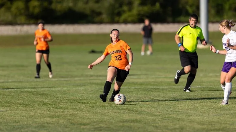 Sheets' First-Half Goal Propels Knights Over Pointers, 1-0
