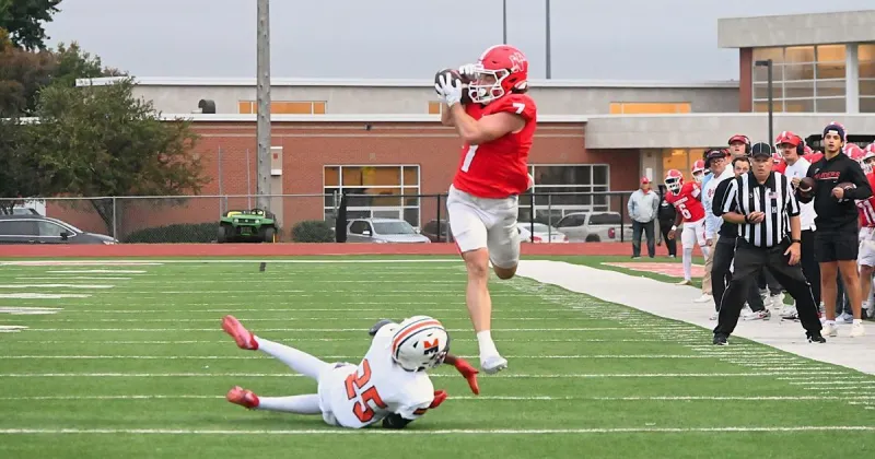 NAIA football: Midland stays undefeated with upset road win over Northwestern