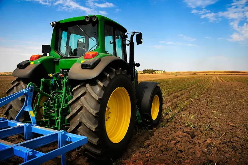 Road Safety Reminders are a Part of National Farm Safety and Health Week