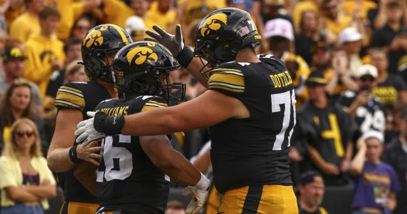 What Iowa coaches, players said with Big Ten play set to begin