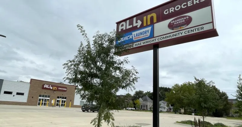 City of Waterloo seeks removal of All-In Grocers signs 2 years after closure