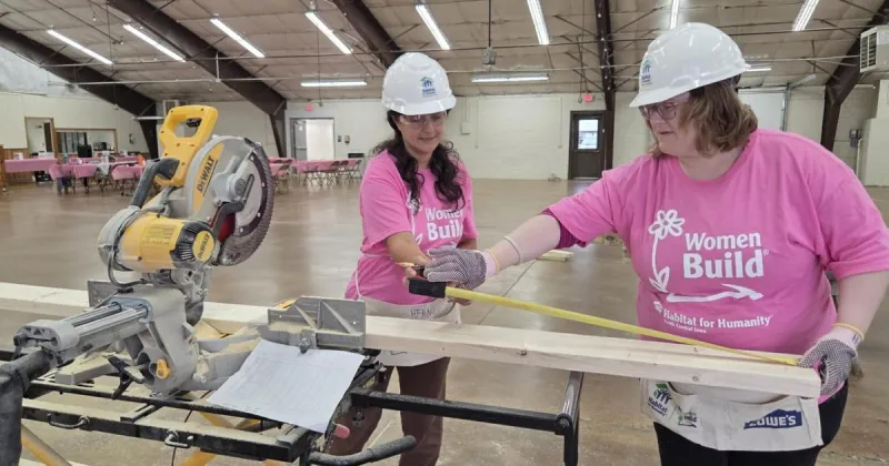 In case you missed it: Women volunteers build walls for Habitat for Humanity house in Mason City
