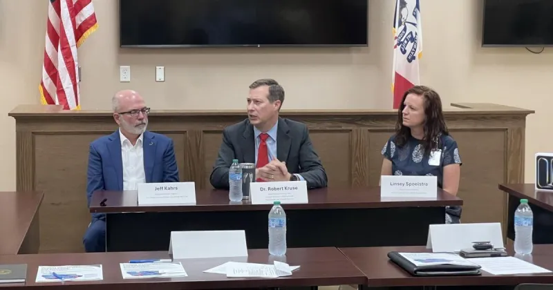 Marion County Public Health hosts roundtable, discusses cancer prevention efforts