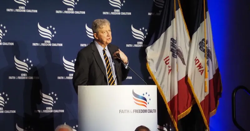 US Sen. John Kennedy, in Iowa, predicts end of Iran war in 6 months
