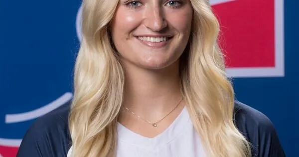 Lenox alum Cox adds NJCAA, AVCA National Player of the Week honors