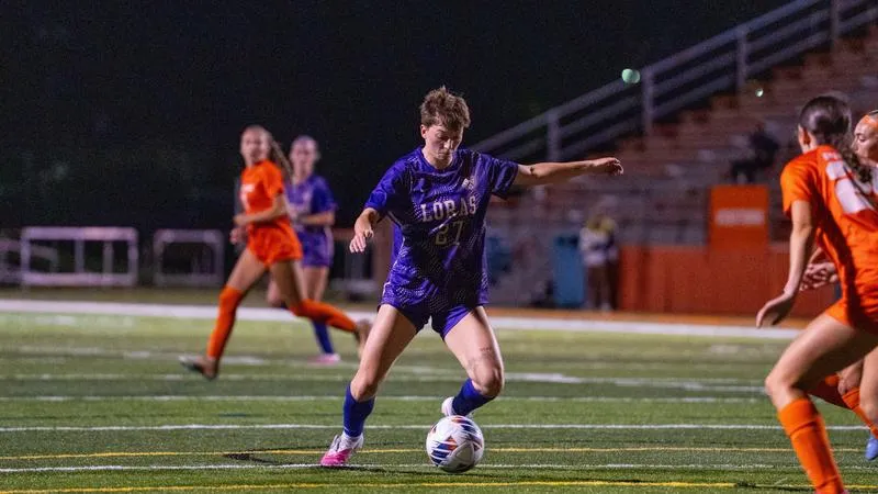Second Half Surge Leads Duhawks to Shutout Win Over UW-Oshkosh