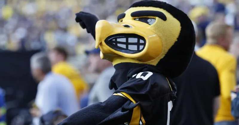 Kirk Ferentz, Iowa players react to Hawkeyes' last-second win over Michigan