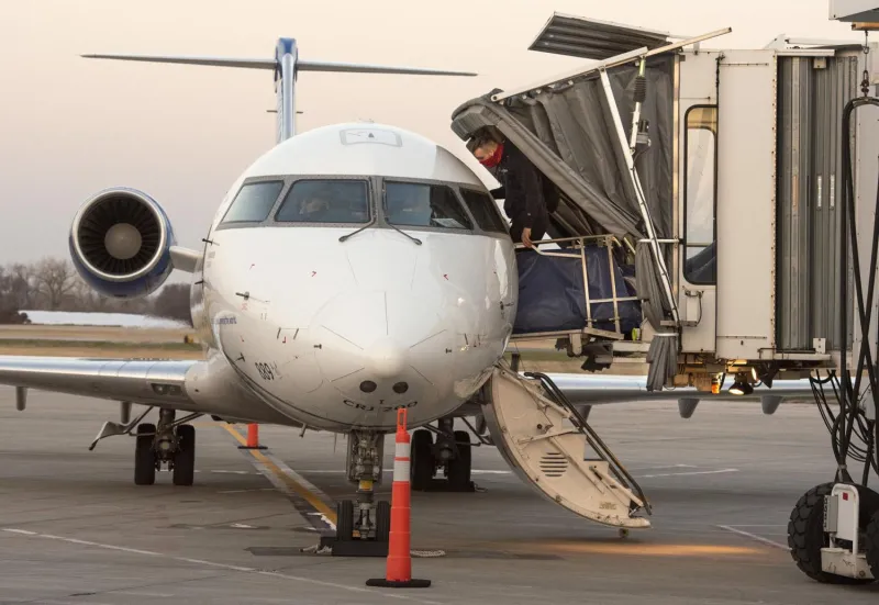 Sioux Gateway Airport trustees favor SkyWest for EAS contract