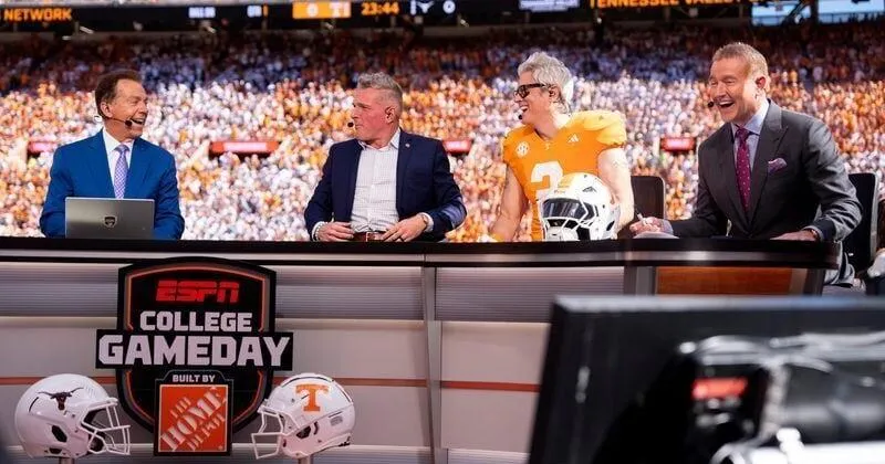 Iowa football to host ESPN's 'College GameDay' for matchup with Ohio State