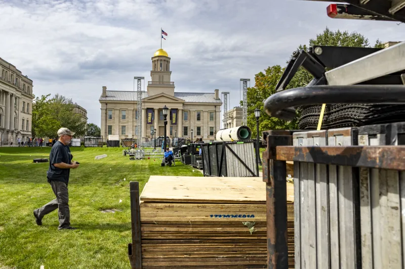ESPN's College GameDay set to be held on the Pentacrest in downtown Iowa City