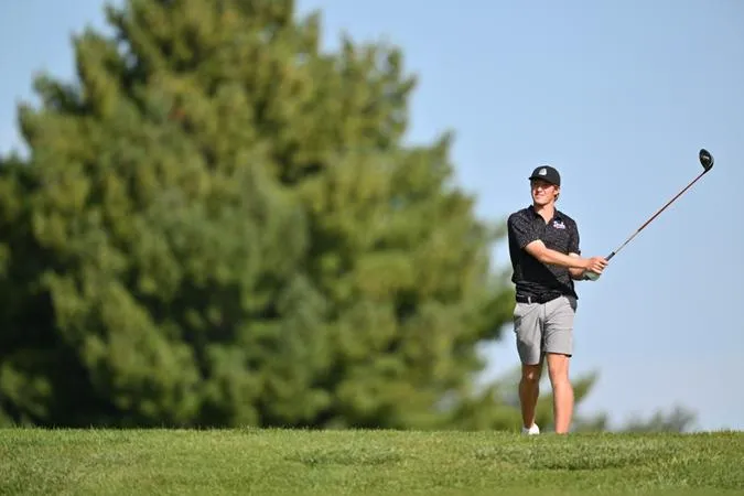 Men's Golf Finishes Badger Invitational in 12th Place