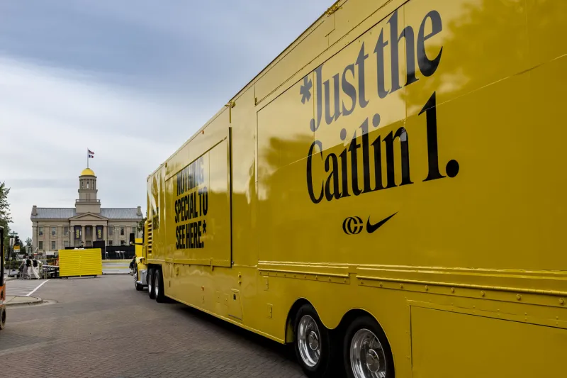 Caitlin Clark to reveal her signature in Iowa City