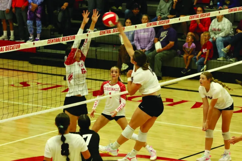 Raiderettes fall in five sets