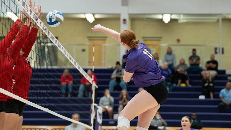 Loras Drops Five-Set Match to UW-Platteville