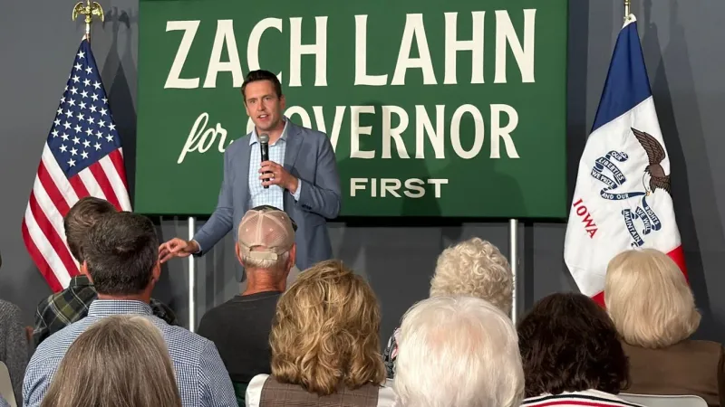 Zach Lahn campaigns in central Iowa as governor's race enters final weeks