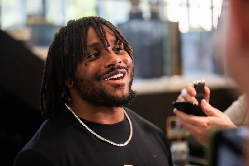 One-on-one with Iowa running back L.J. Phillips Jr.