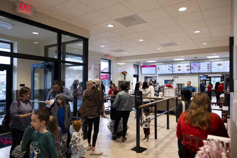 New Chick-fil-A location opens up in Coralville