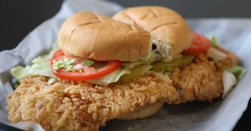 Waverly restaurant among top 5 contenders for Iowa's Best Breaded Pork Tenderloin