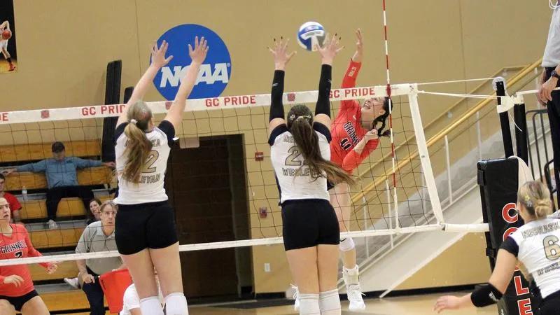 Grinnell gives Lawrence a run for its money before falling in 4 sets