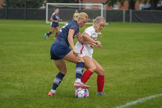 Raiders Battle but Fall to CSM, 2-1