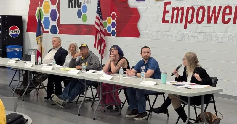 Scott County Supervisor candidates debate budget, solar, and rural electricity plant