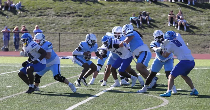 SAU relies on a little Brazzle dazzle for homecoming football victory