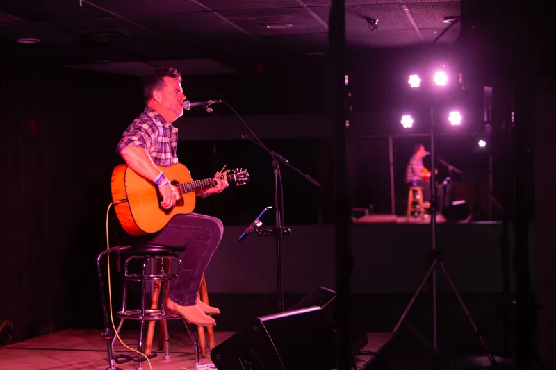 David Nail comes to Iowa City