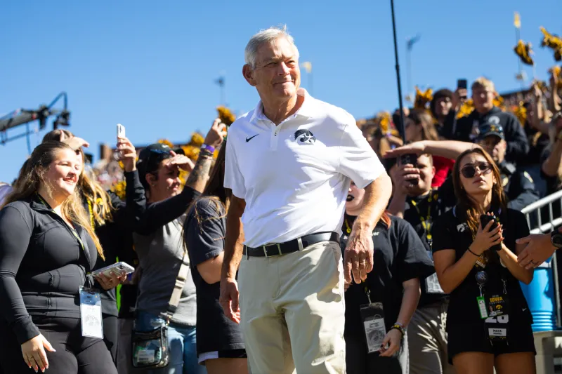 Iowa football notebook | Hawkeyes look to flush Ohio State loss and keep focus on West Coast trip to face Washington