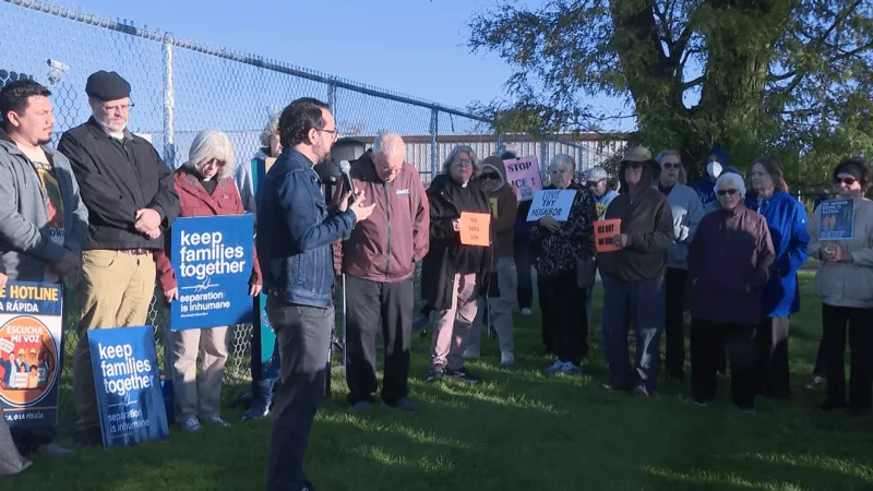 Local faith leaders, immigration advocates urge Iowans to vote in November
