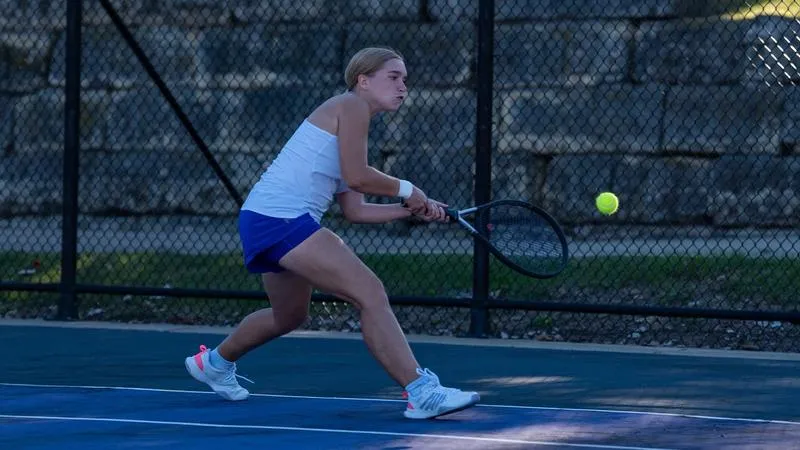 Women's Tennis Falls to Wartburg in Fall Regular Season Finale