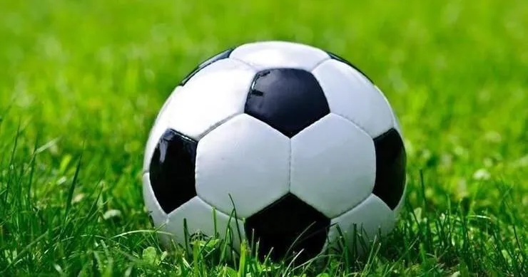 KMAland Boys Soccer (10/6): Maryville falls to Benton