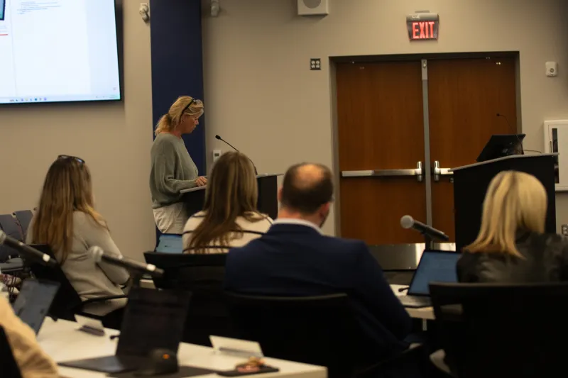 ICCSD discusses closing secondary schools
