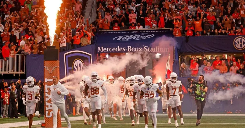 Texas' Sarkisian embraces Cotton Bowl tradition ahead of showdown with Oklahoma