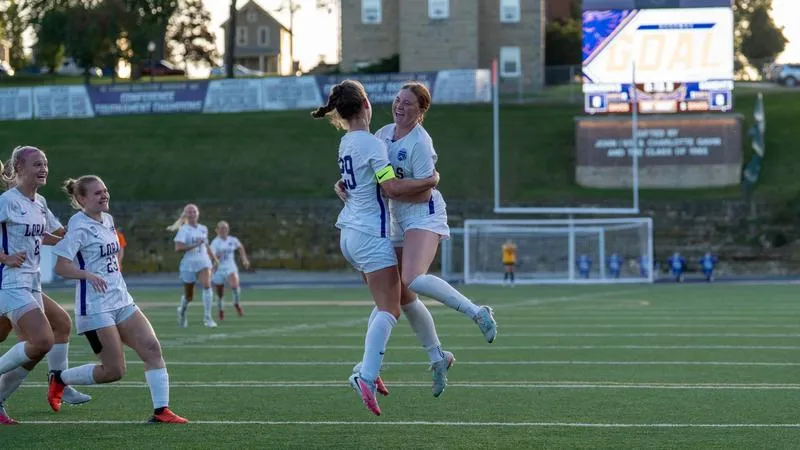 Women's Soccer Shines in A-R-C Opener