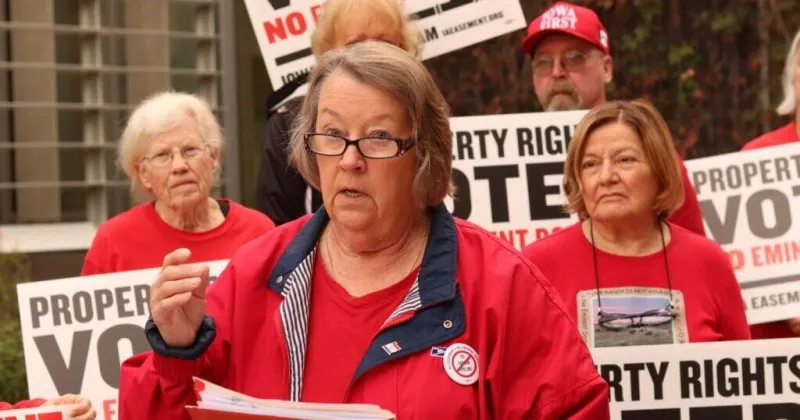 Summit pushes for utilities commission action on outstanding pipeline dockets