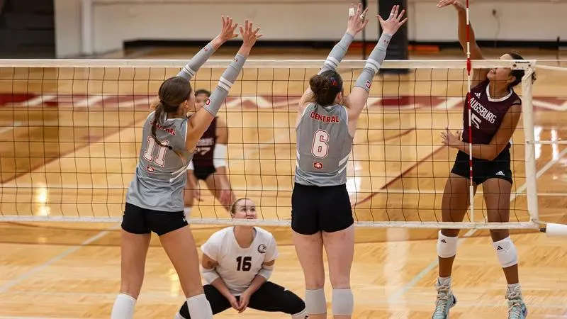 Conference opener goes against Central volleyball squad