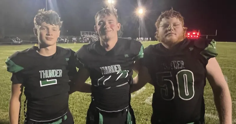 Nodaway Valley Thunder stampedes to 58-6 win over Mound City