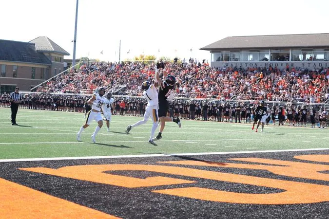 Wartburg Runs Past Buena Vista in 72-14 Victory