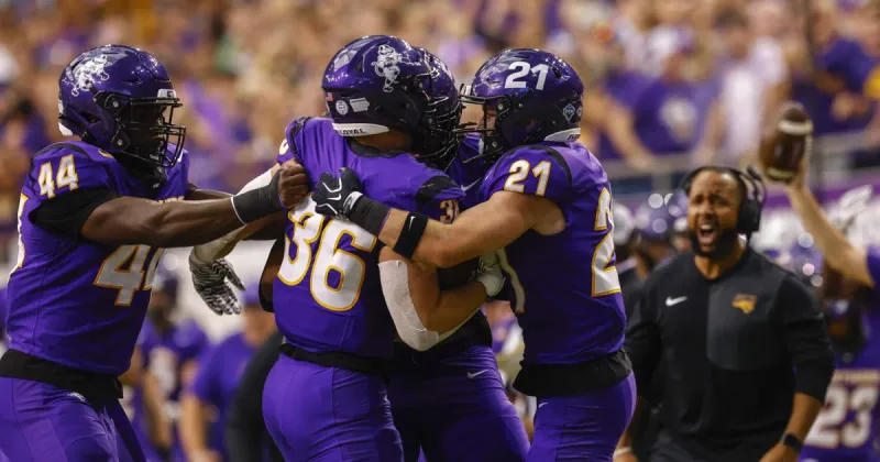 DOME MAGIC: UNI does it again, knock off No. 4 North Dakota