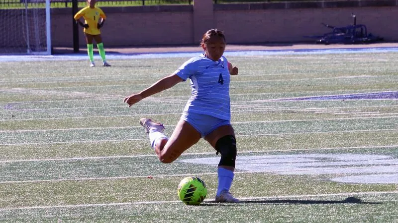 Drury's second-half surge defeats Peacock women's soccer on Sunday