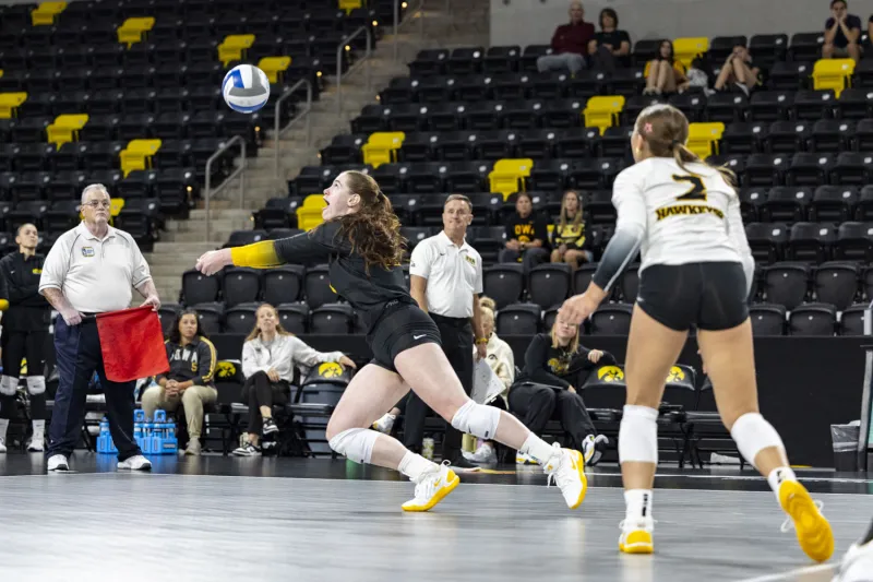 Iowa volleyball notebook | Hawkeyes go 0-2 in Michigan road trip