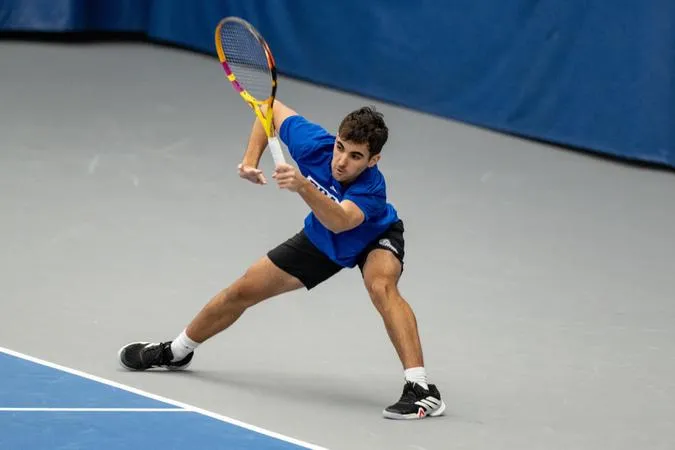 Bulldogs Battle Against Best of the Midwest at ITA Regional Championships