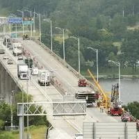 Illinois, Iowa transportation officials to unveil final I-80 bridge design at LeClaire open house