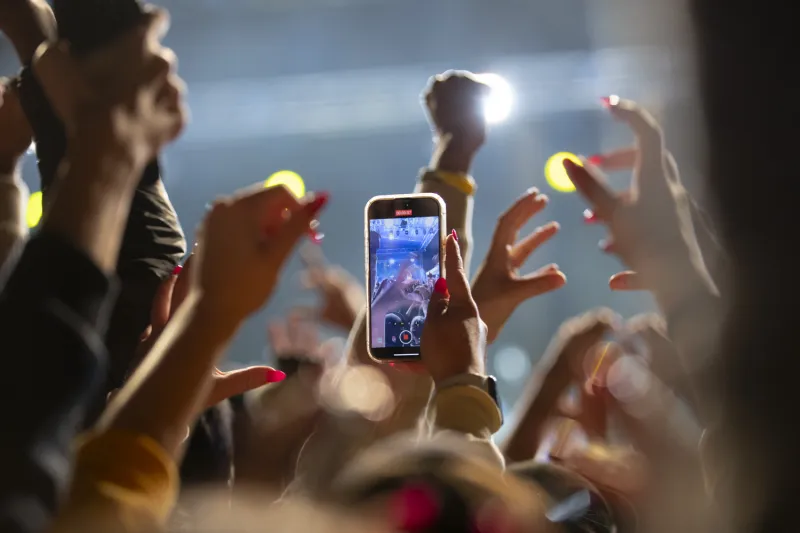 Connection through live music is easier unplugged